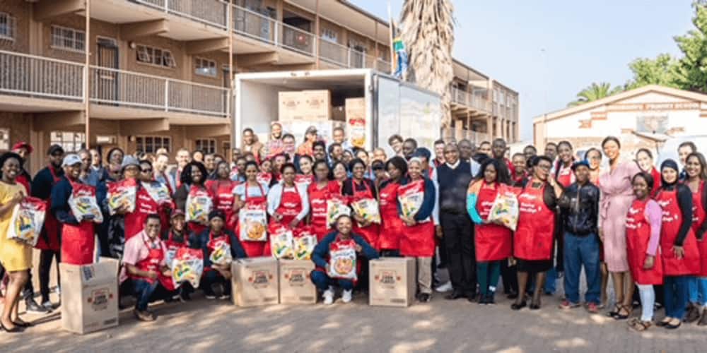 Kellogg's Team Supporting Society Under Better Days Commitment