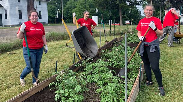 Kellogg Employees Volunteer to Create Better Days